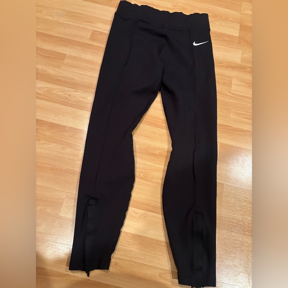 Nike zippered‎ Black Leggings